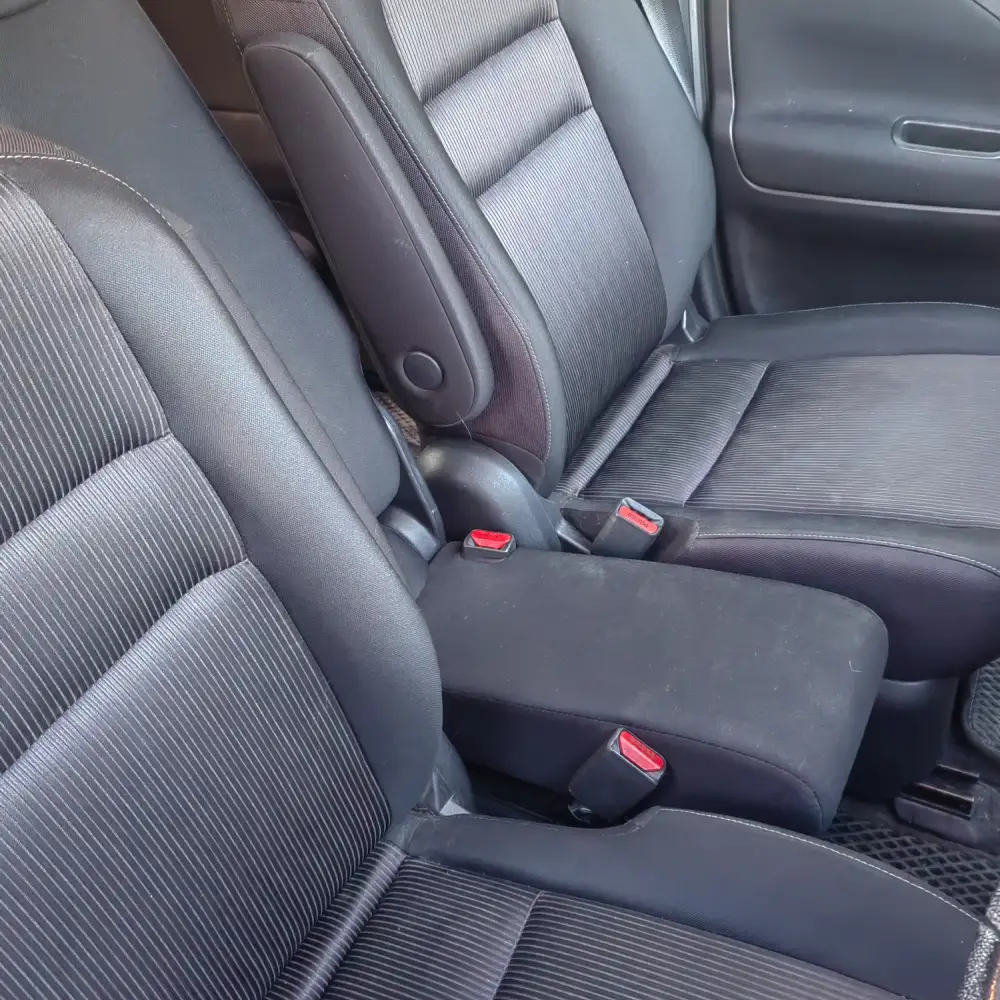 Nissan Serena — фото 3 из 6