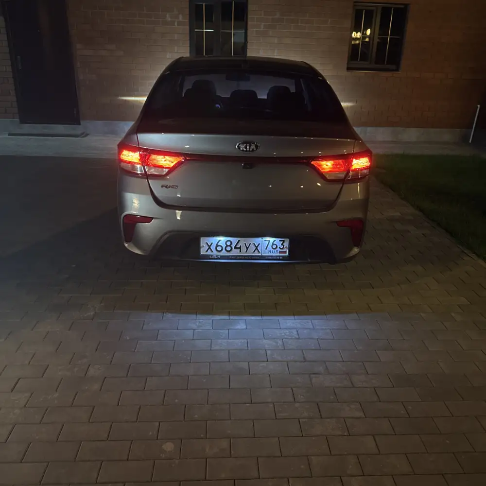 Kia Rio — фото 2 из 6