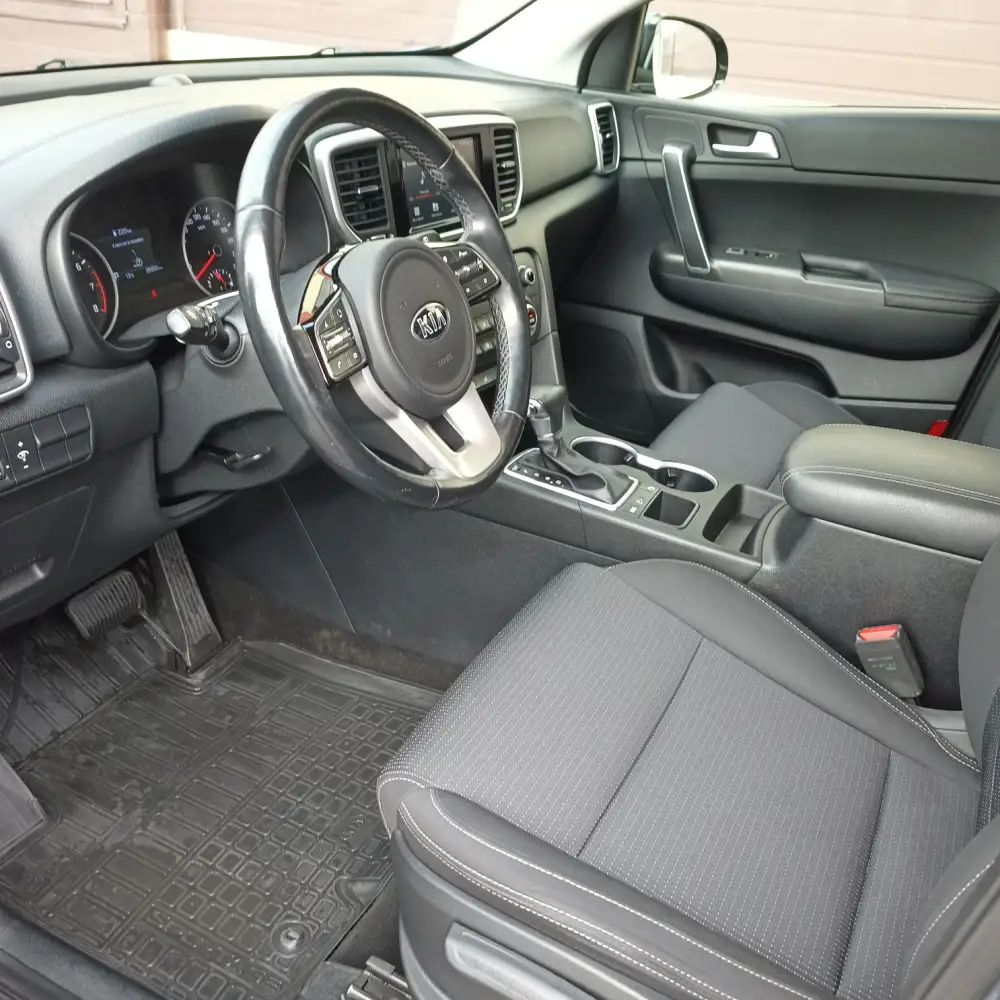 Kia Sportage — фото 6 из 6