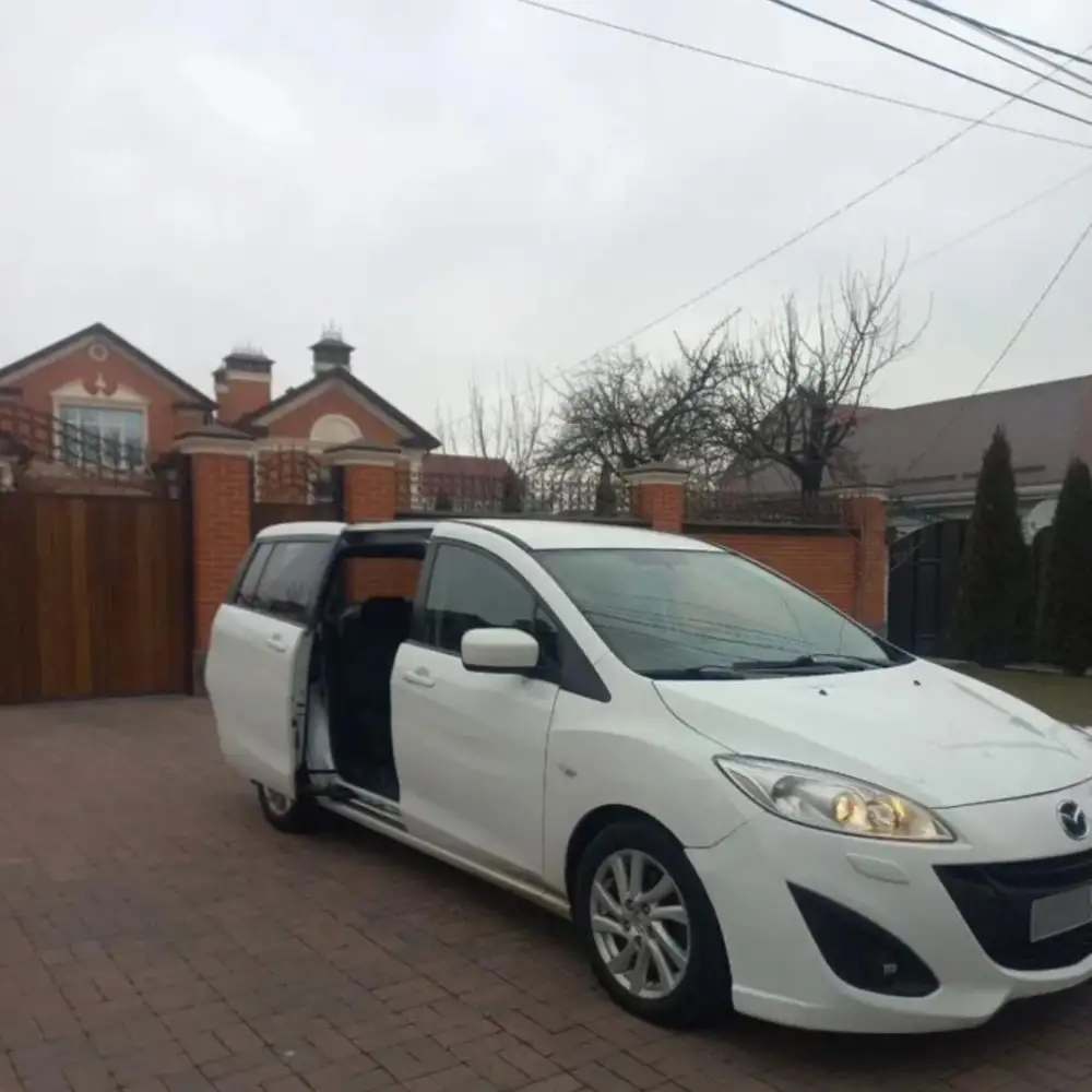 Mazda 5 — фото 2 из 6