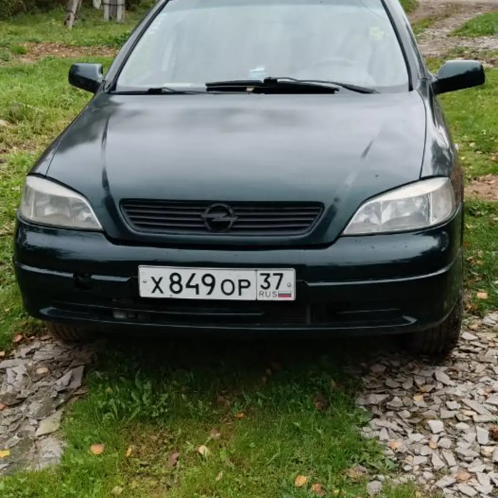 Opel Astra — фото 1 из 4