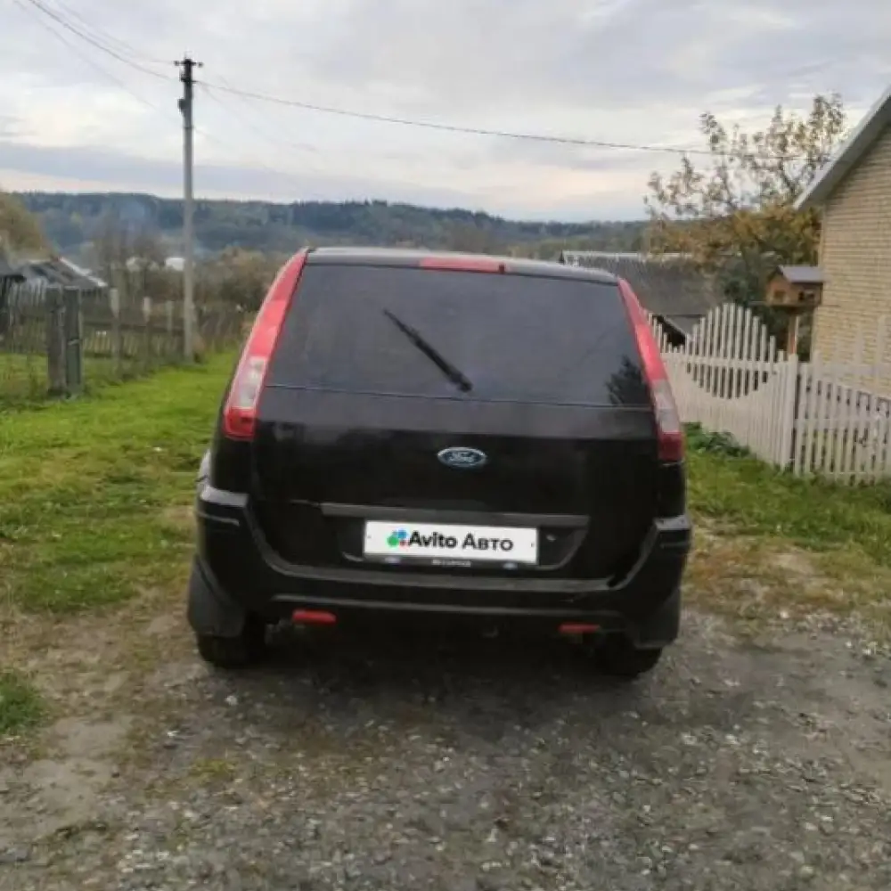 Ford Fusion — фото 3 из 6
