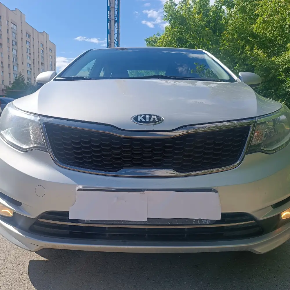 Kia Rio — фото 4 из 6