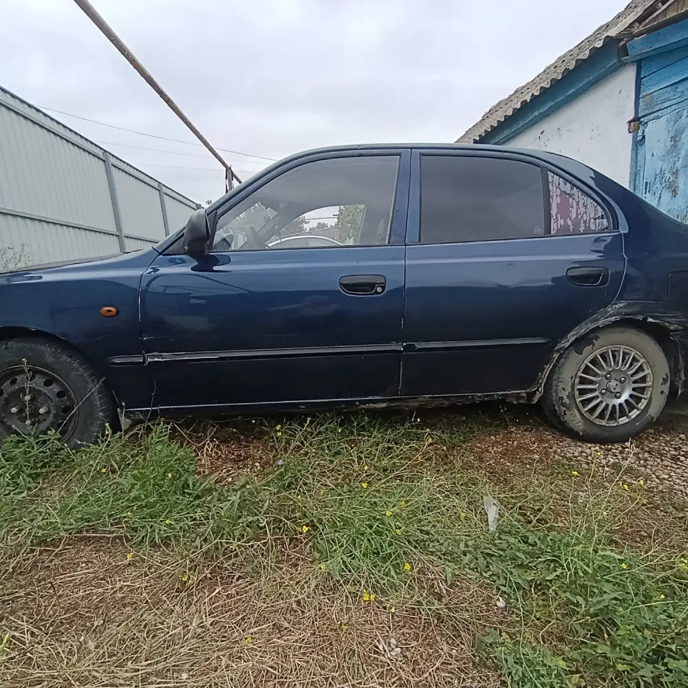 Hyundai Accent — фото 2 из 6