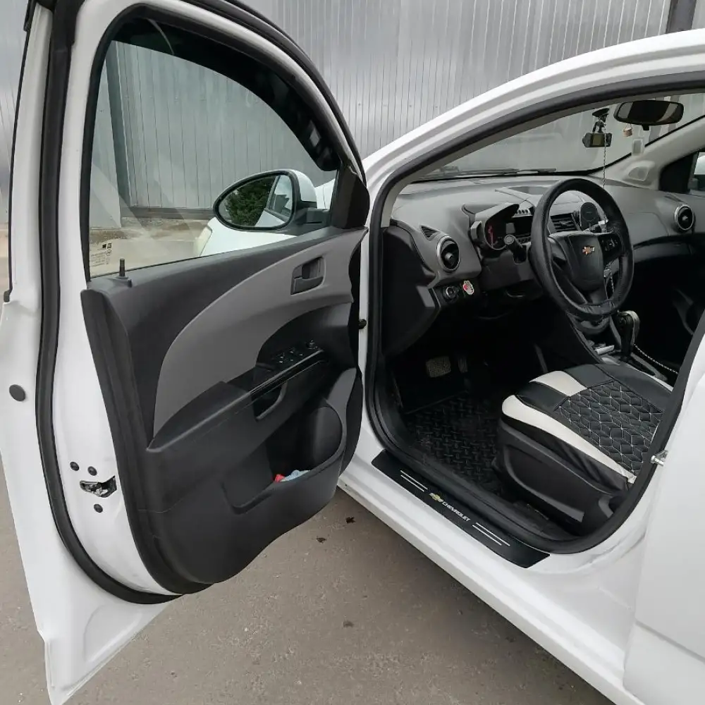 Chevrolet Aveo — фото 4 из 6
