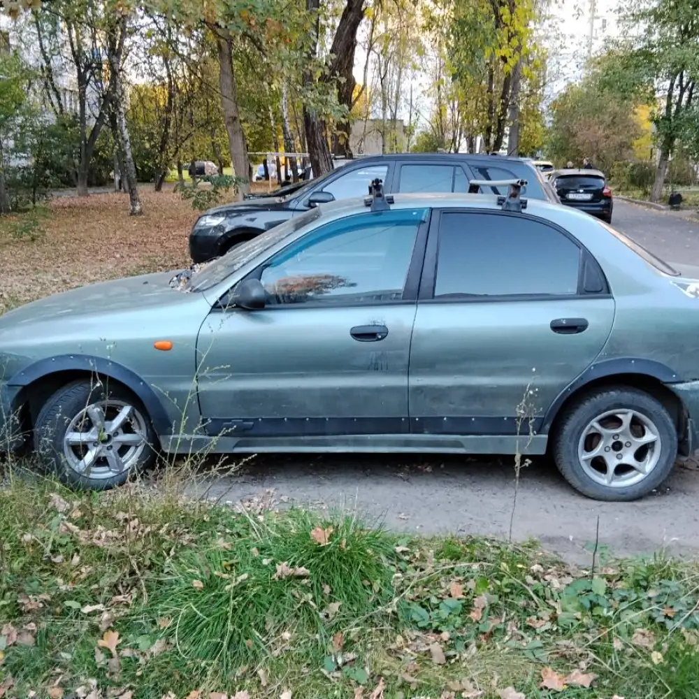 Chevrolet Lanos — фото 3 из 4