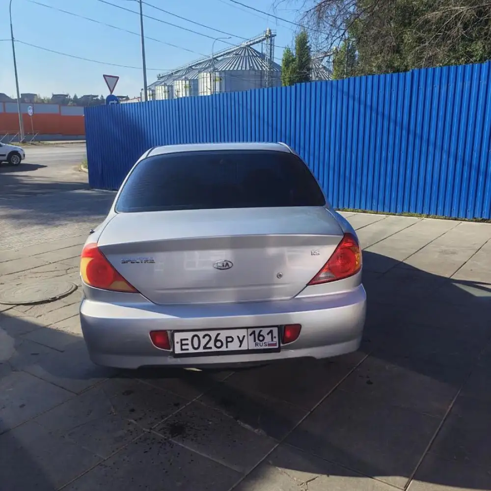 Kia Spectra — фото 4 из 6