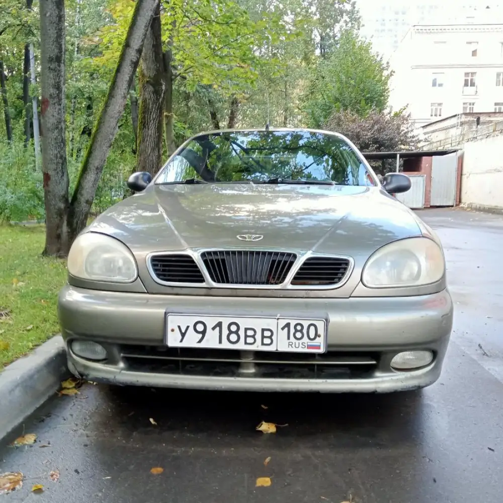 Daewoo Lanos — фото 1 из 6