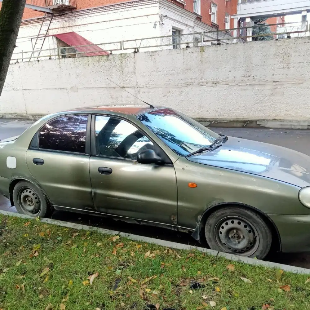 Daewoo Lanos — фото 6 из 6