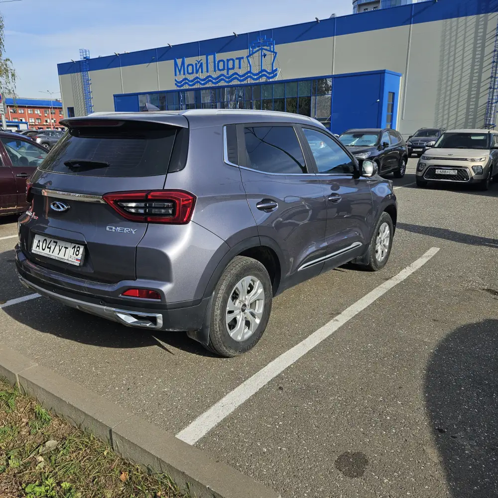 Chery Tiggo 4 Pro — фото 4 из 6
