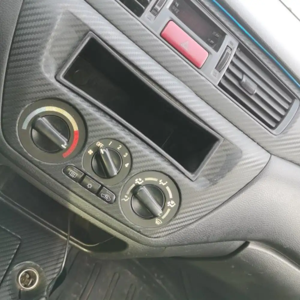 Mitsubishi Lancer — фото 2 из 6