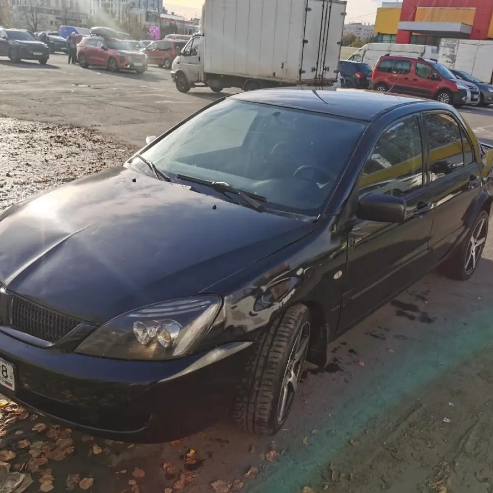 Mitsubishi Lancer — фото 3 из 6