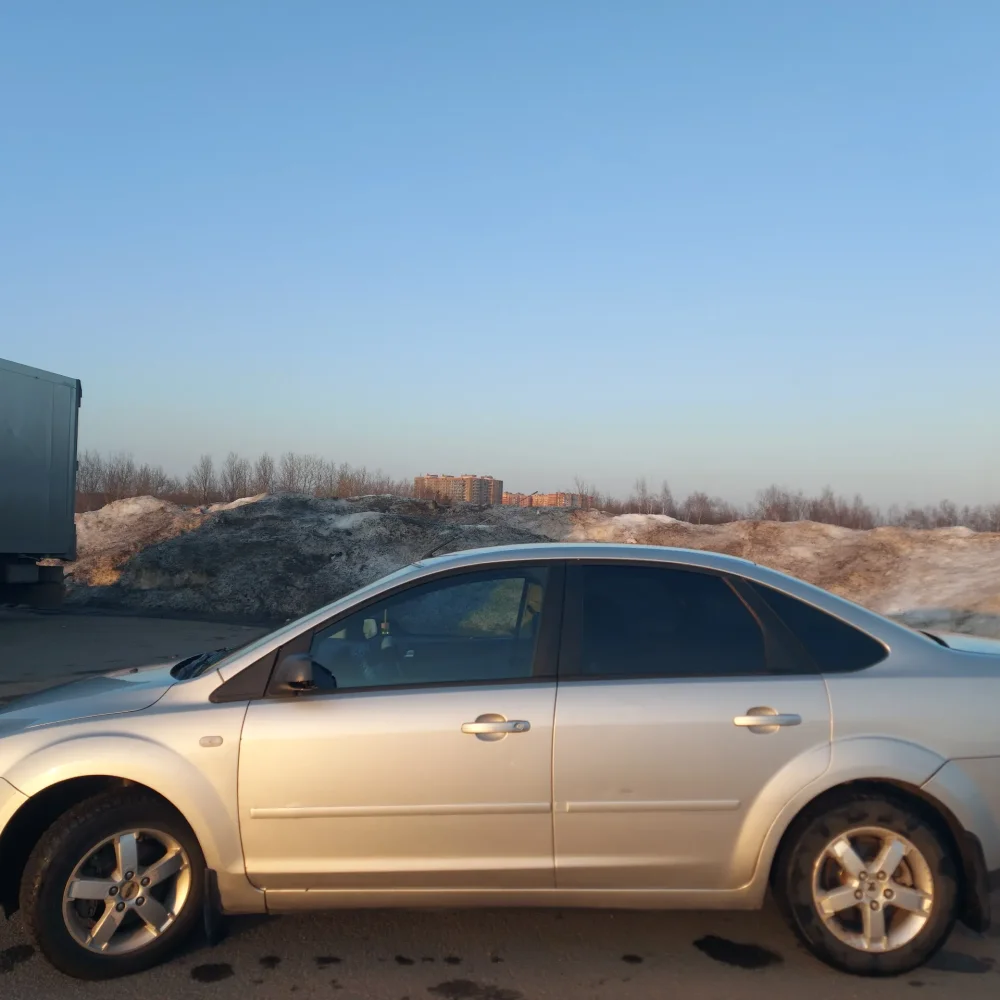 Ford Focus — фото 3 из 4