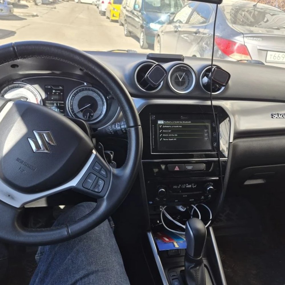 Suzuki Vitara — фото 1 из 1
