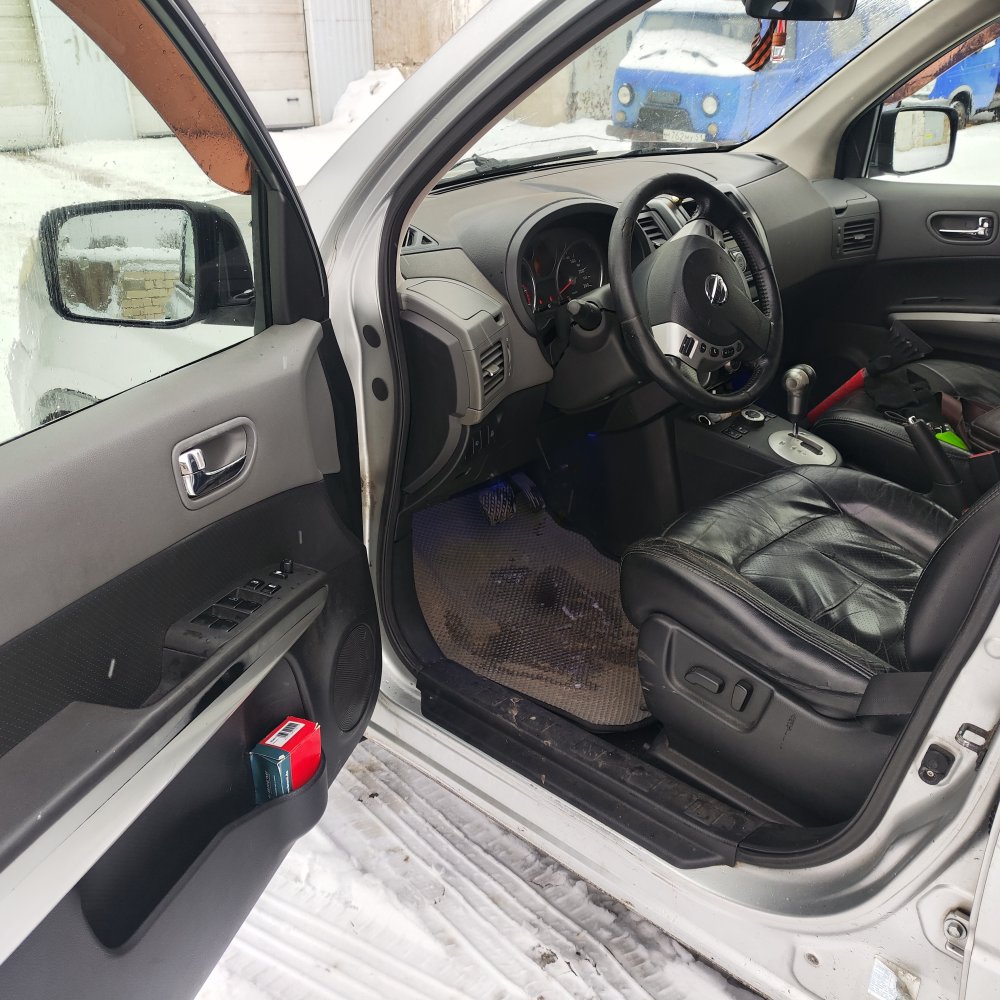 Nissan X-Trail — фото 1 из 1