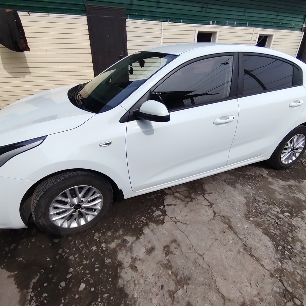 Kia Rio — фото 1 из 1