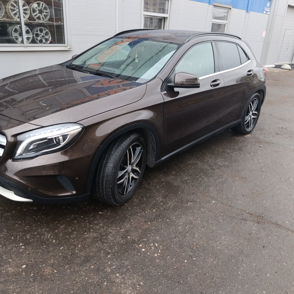 Mercedes-Benz GLA — фото 1 из 1